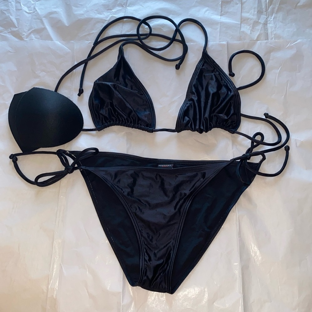 Niconico M black string bikini bought in Bali. Only worn two times over 1 week
